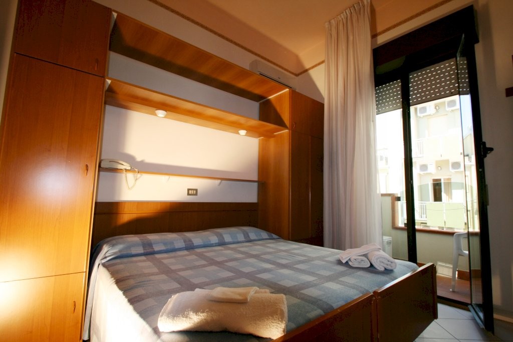 Trio Doro Rimini foto aggiornate Luglio 2025  8 .jpeg